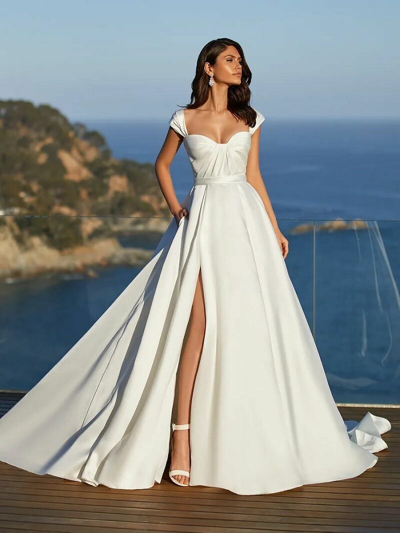 Foto WEDDING DRESSES 2023 Foto WEDDING DRESSES 2023 - Imagem 20
