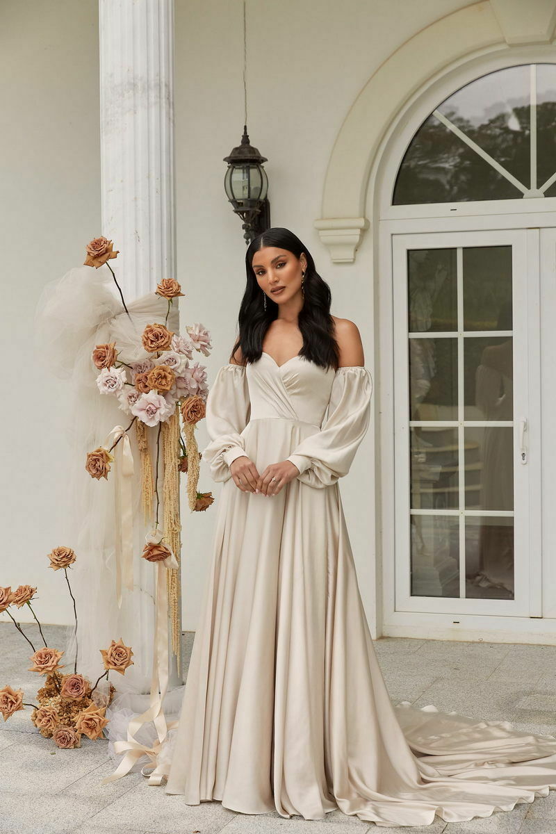 Foto WEDDING DRESSES 2023 Foto WEDDING DRESSES 2023 - Imagem 16